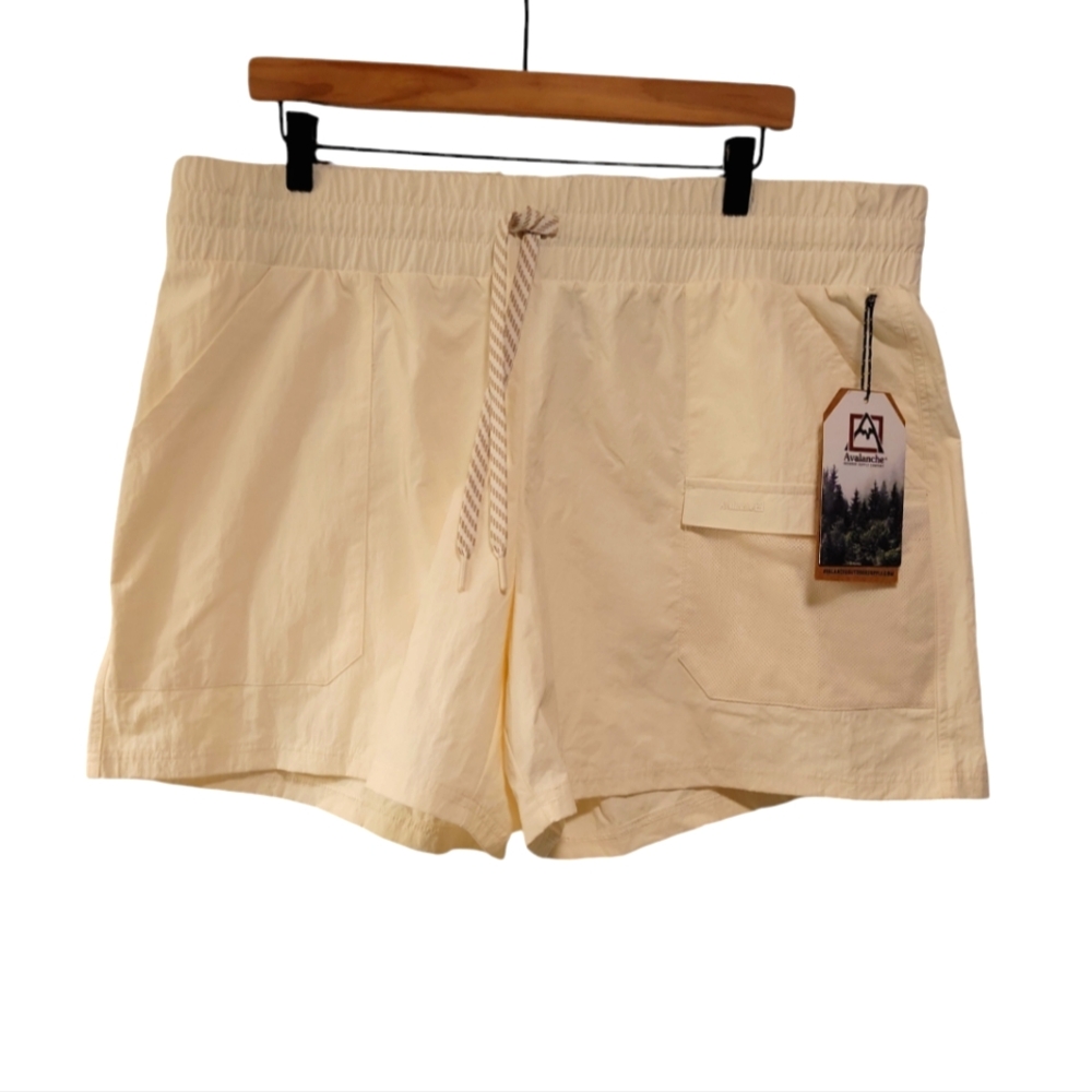 Avalanche, NWT, Outdoor Shorts, High Waisted, Relaxed Fit, Elastic Waist, Wo XL,